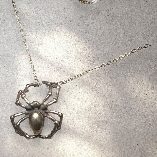 Venom Channel Necklace