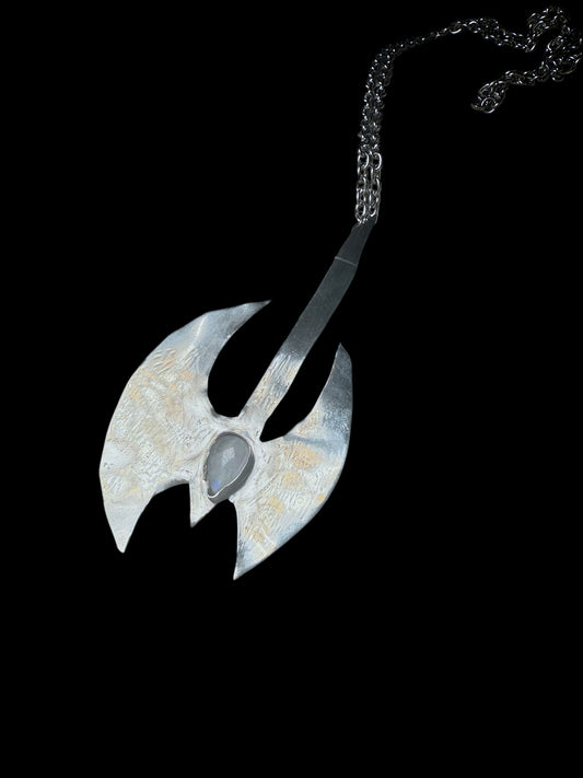 Guardian’s Moon Axe